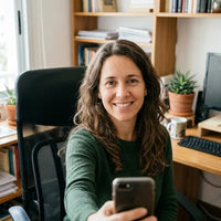 Marcela, 42
